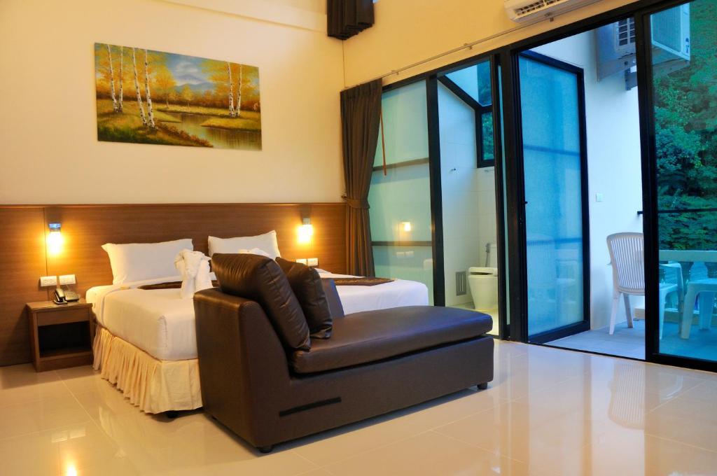 The Wave Hotel Patong Sha Habitación foto